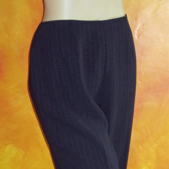 NWT Macy's Red Chalk Stripe Navy Blue Pants 10P - Picture 3 of 3